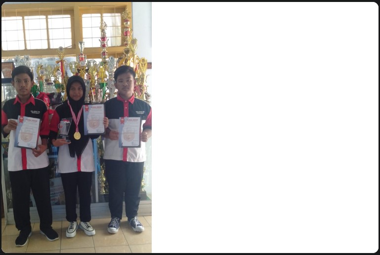SMK Ahmad Yani Probolinggo Meraih Silver Winner di Ajang Kompetisi Nasional Global House-National English And Science Olympic (NESO)